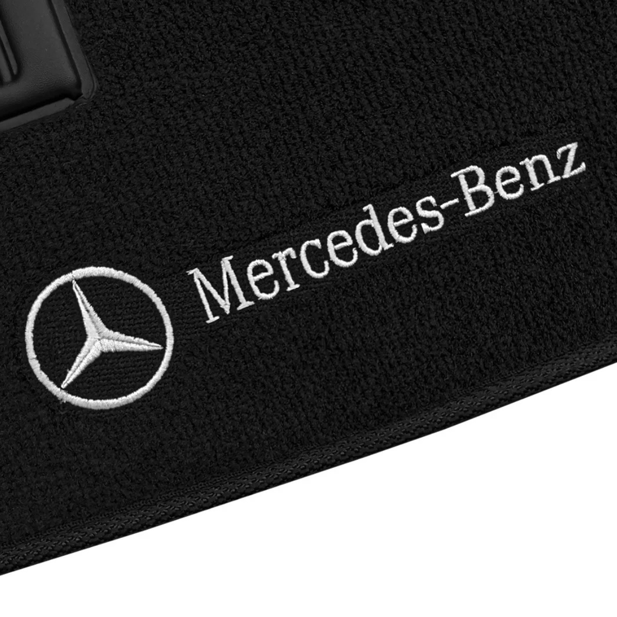 TAPETE CARPETE MERCEDES GLC 2015 A 2022 PRETO 4 PEÇAS