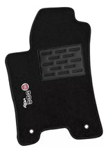 Carregar imagem no visualizador da galeria, TAPETE CARPETE UNO WAY 2010 A 2021 PRETO 5 PEÇAS BORDADO
